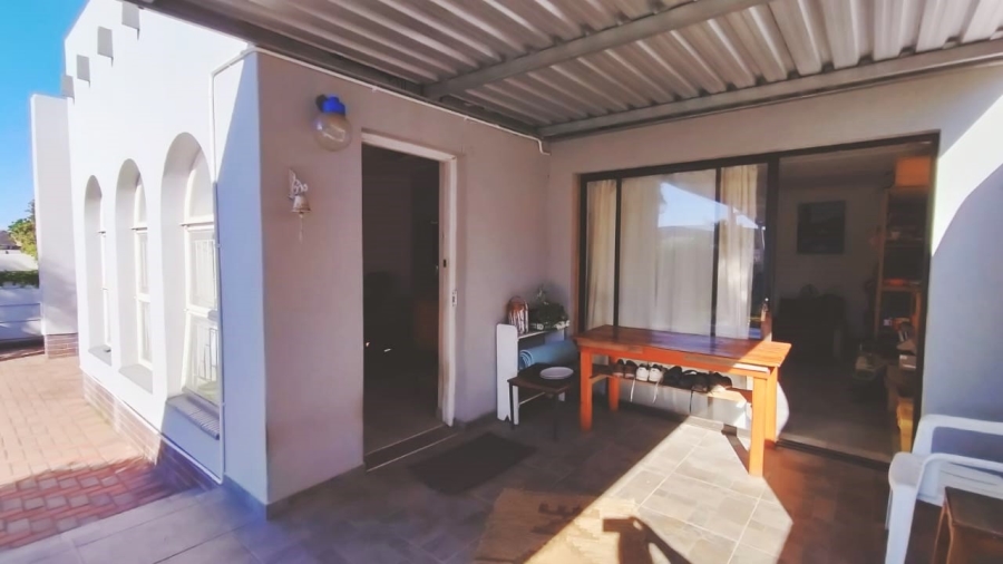 2 Bedroom Property for Sale in Aston Bay Eastern Cape